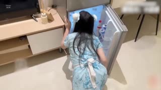 极品反差萝莉嫩妹超正点美腿玉足深喉爆操